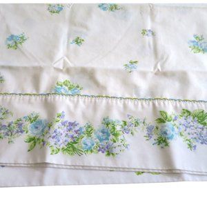 Vintage Montgomery Ward Floral Pillowcases Pair of 2 Standard Percale No Iron